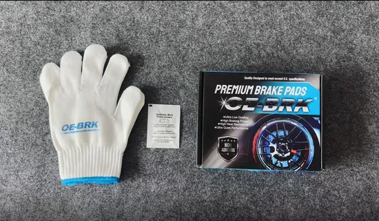 D1193 Semi/Low Metallic Ceramic Non-Asbestos Brake Pads Car Parts for Nissan/Nissan (DONGFENG) /R Enault